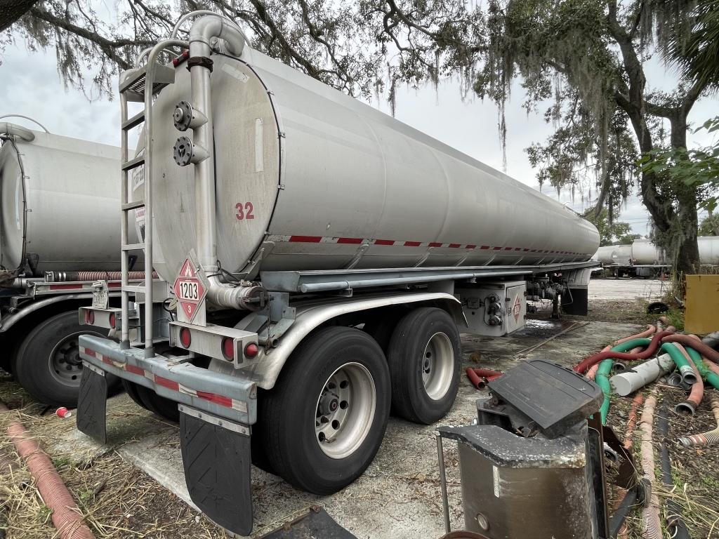 1984 CUSTOM TANK TRAILER