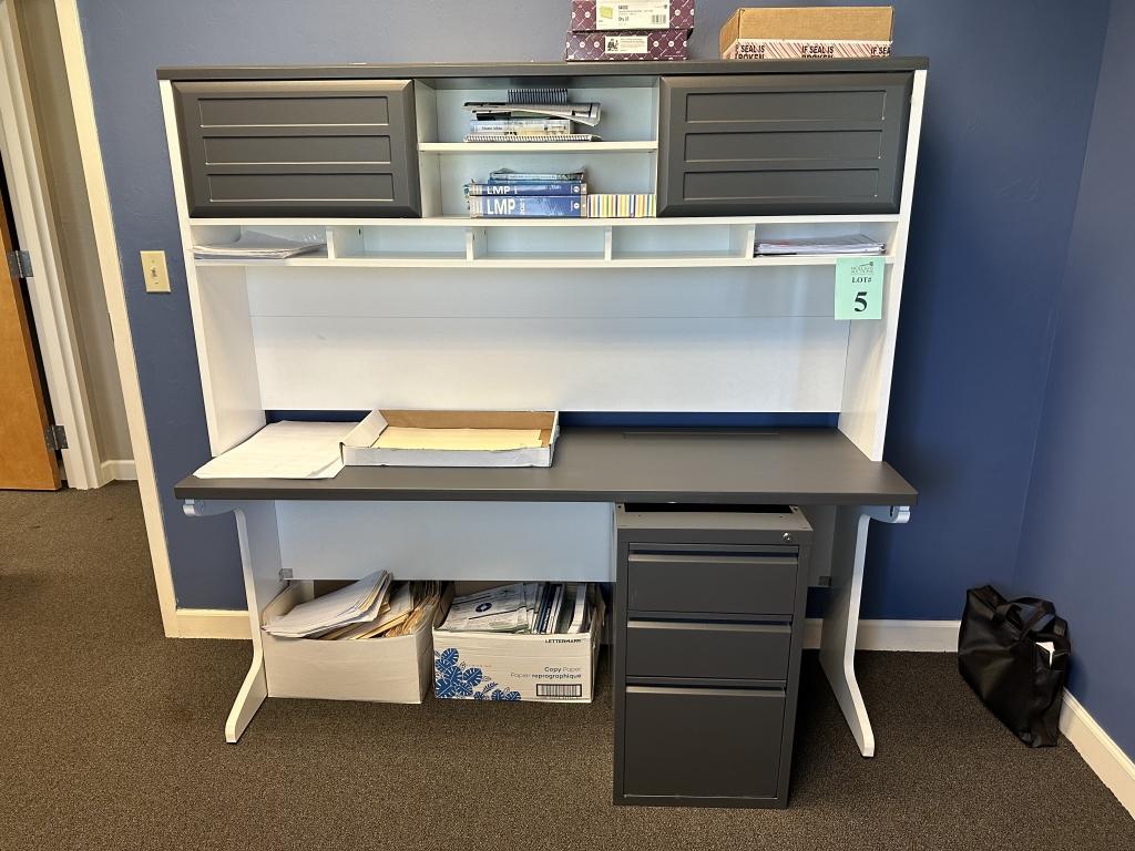 WORK STATION WITH HUTCH AND FILE CABINET