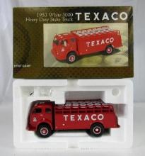 First Gear 1:34 Diecast 1953 White 3000 Texaco Oil Stake Truck