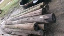 11-8' WOOD POSTS (11 x the bid)