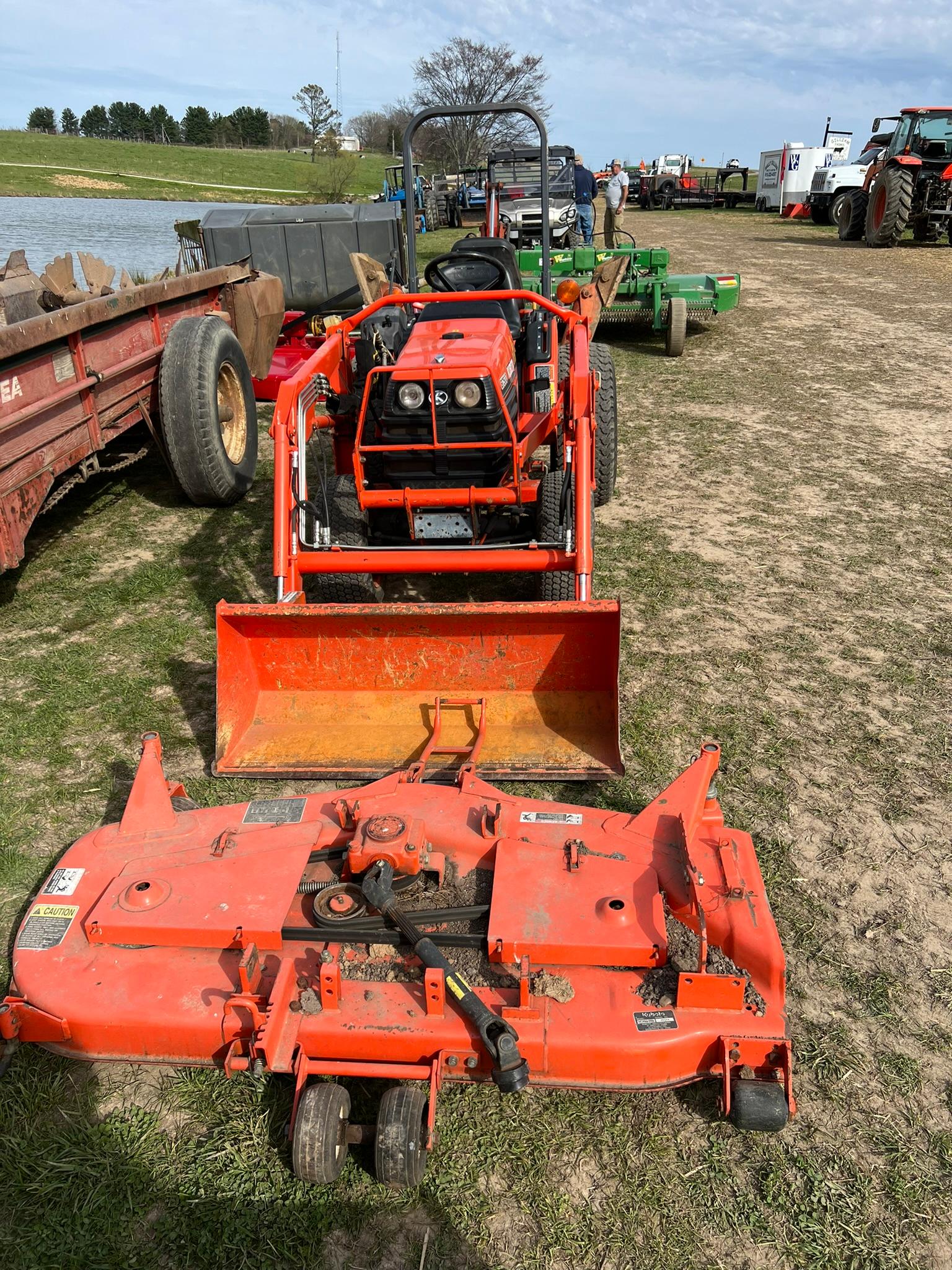 2000 Kubota B7500 HSD Tractor