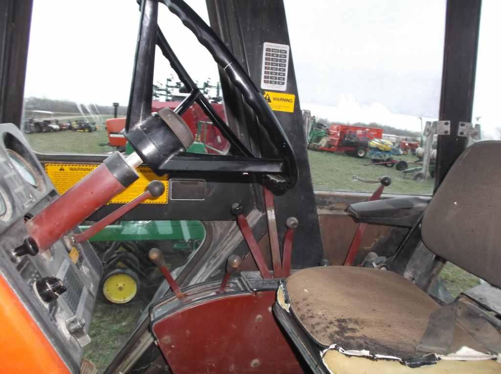 Allis Chalmers 7040 Tractor