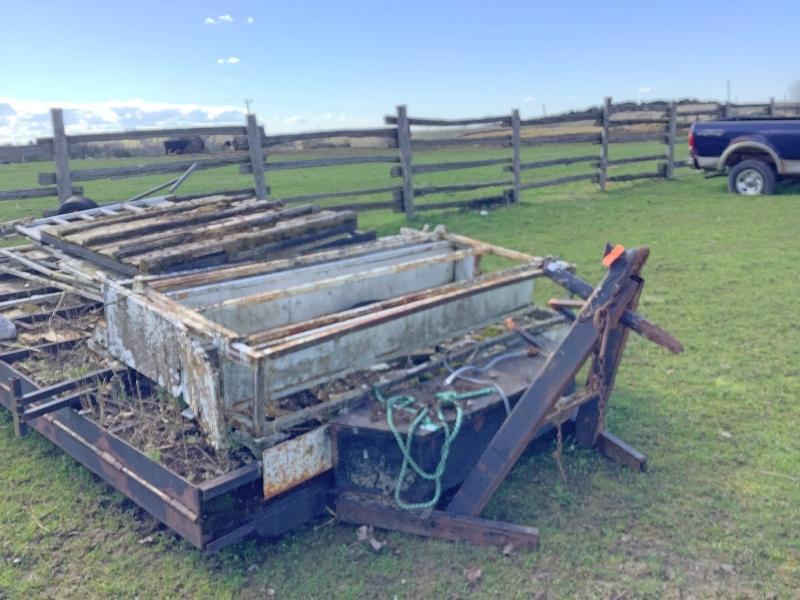 Steel Flatbed Trailer With Racks