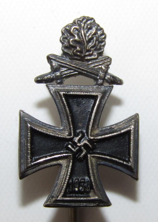 Rare! WW2 Knights Cross Stickpin With Oak Leaf/Swords