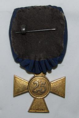 Rare WW2 Wehrmacht 40 Year Long Service Medal on Parade Mount