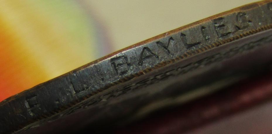 2pcs-WW1 Italian & Czech Victory Medals-Both Name Engraved On Rim