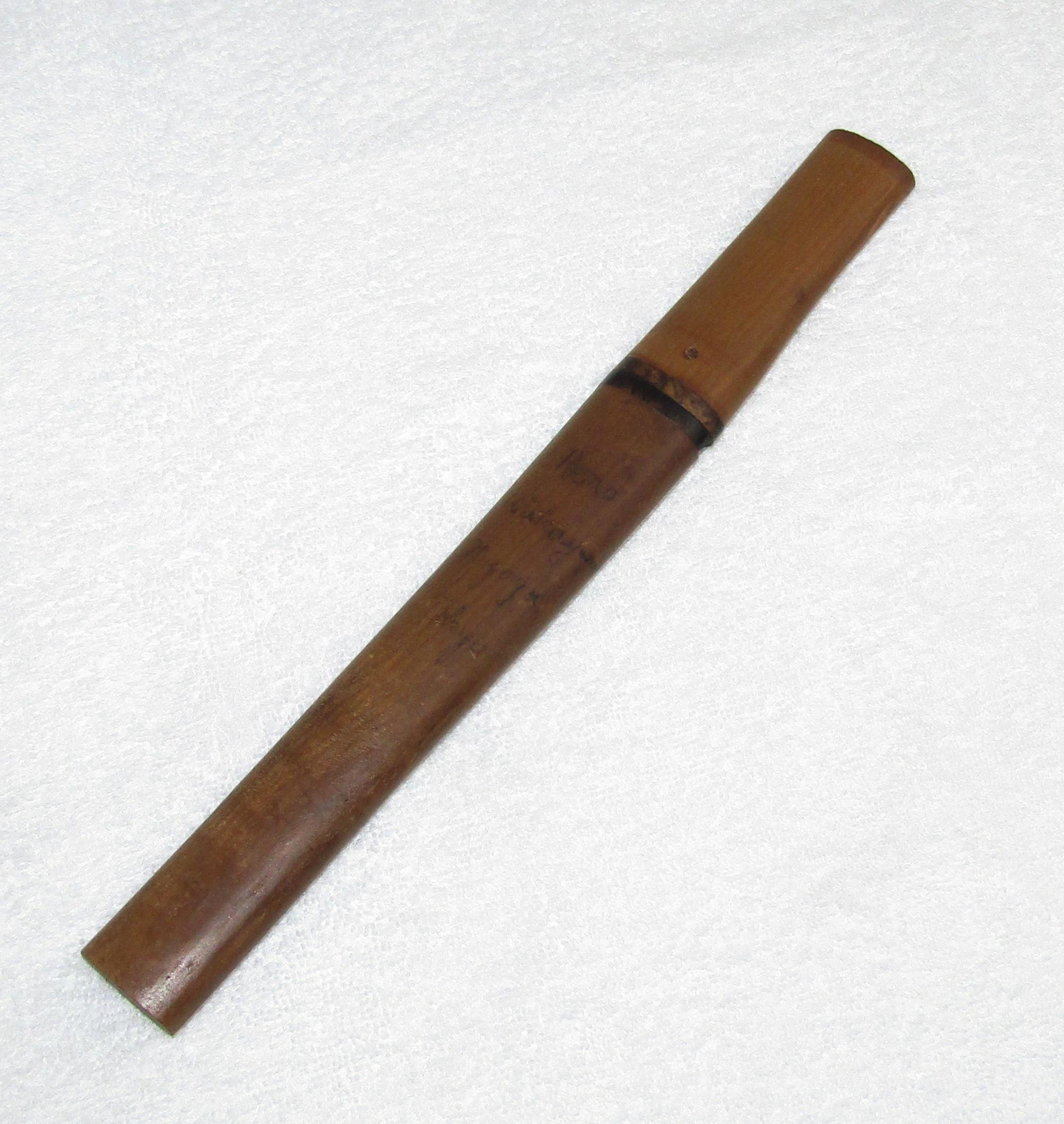 Early Japanese Tanto In wood Fittings