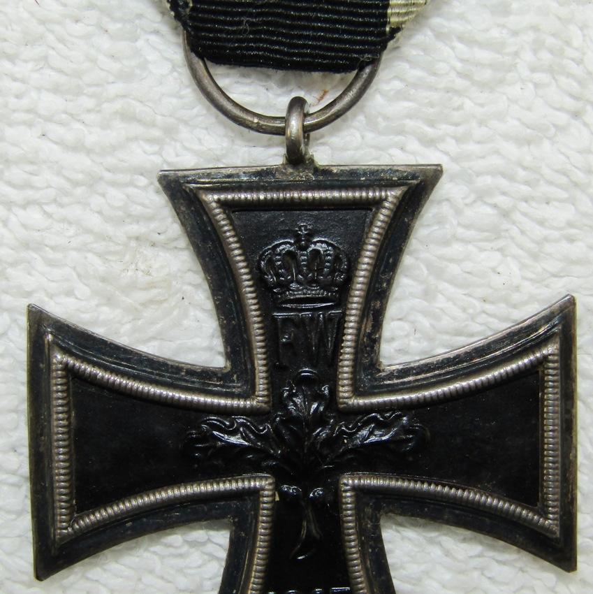 2pcs-1870 And WW1 German Iron Crosses 2nd Class