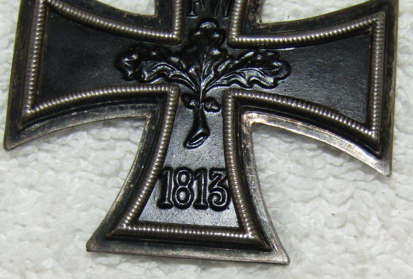2pcs-1870 And WW1 German Iron Crosses 2nd Class