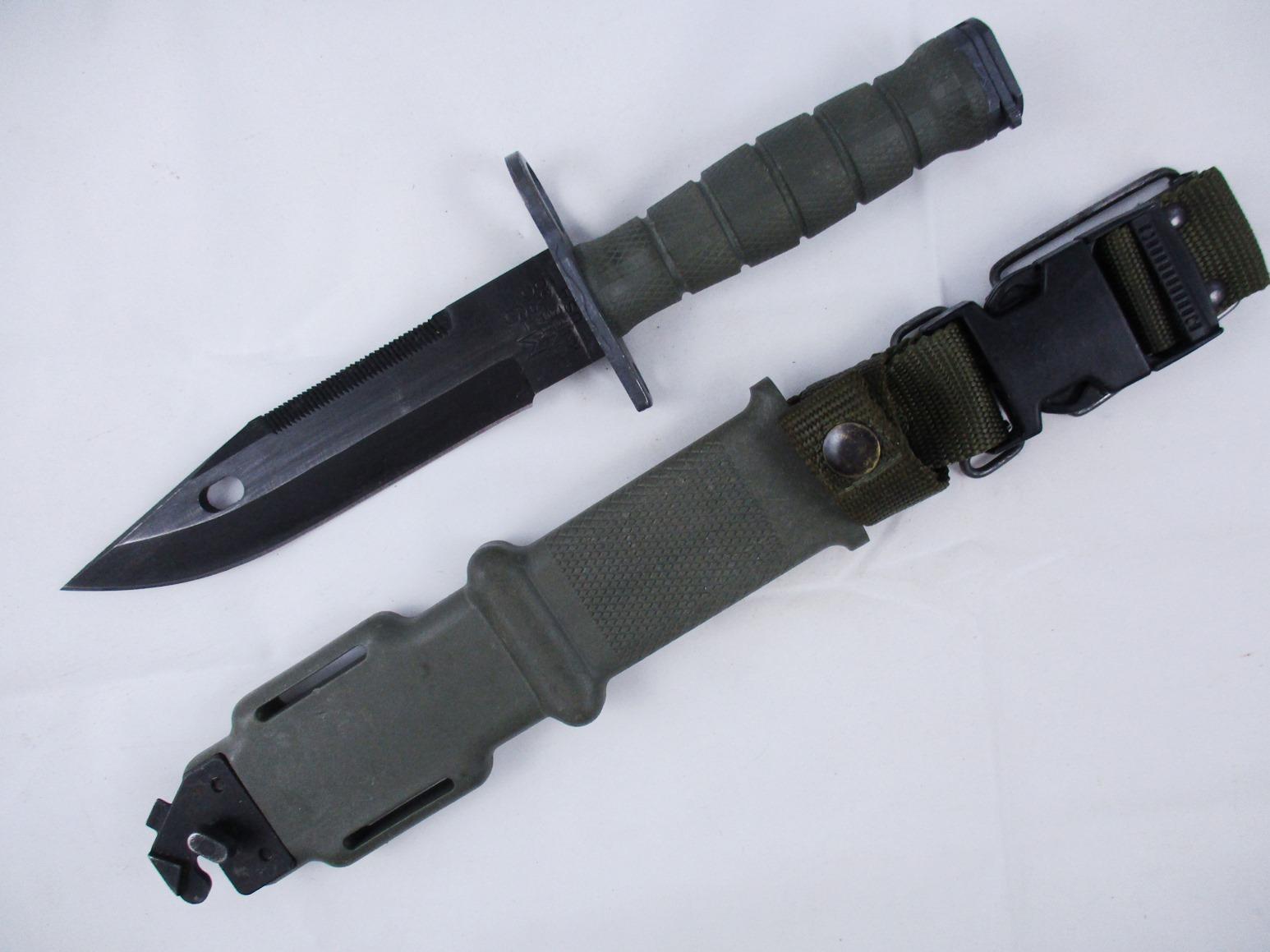 US M9 Ontario Knife Company Survival Field Knife w/Scabbard