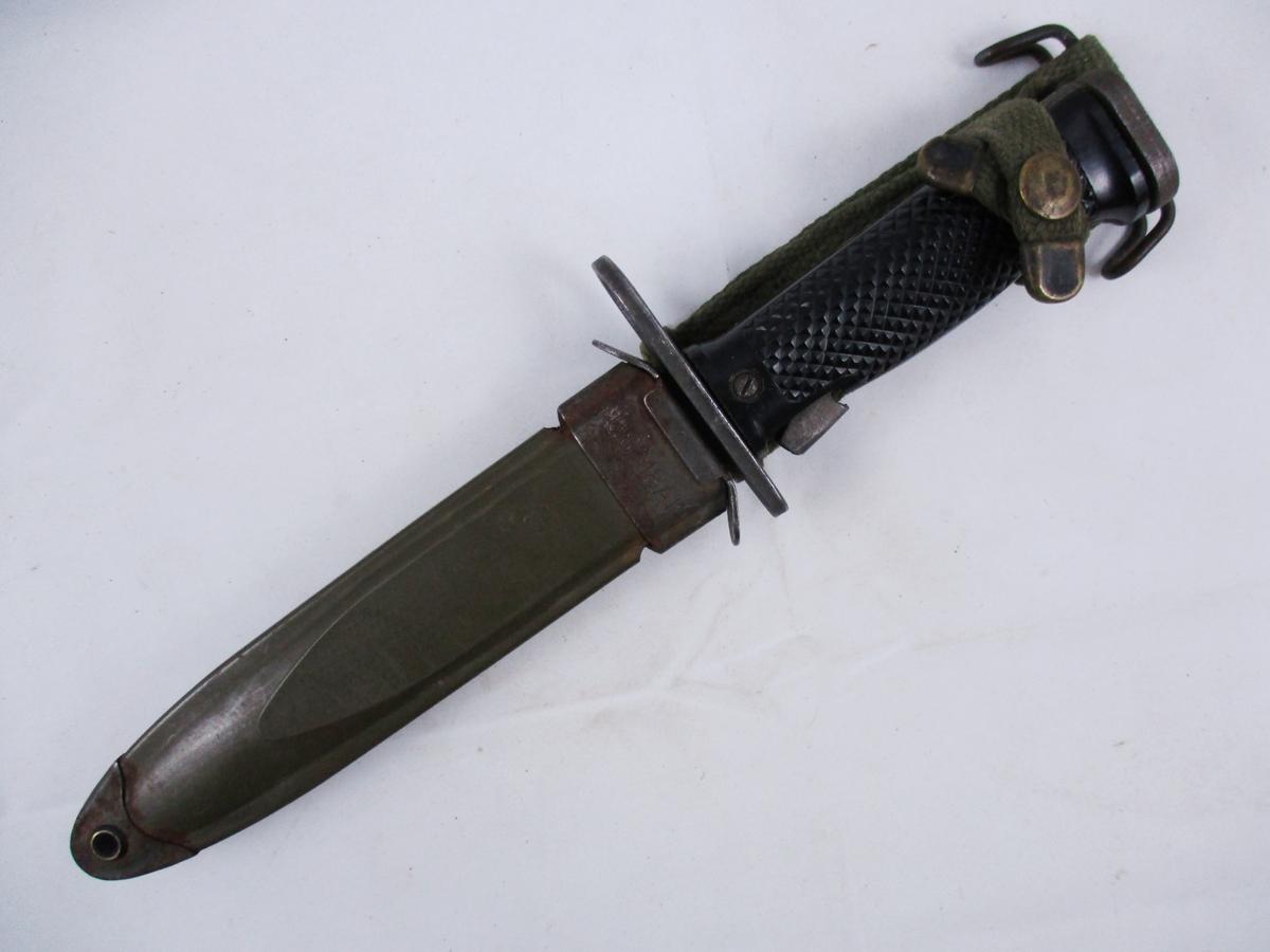 US M6 Imperial Bayonet w/US M8A1 "Viz" Scabbard