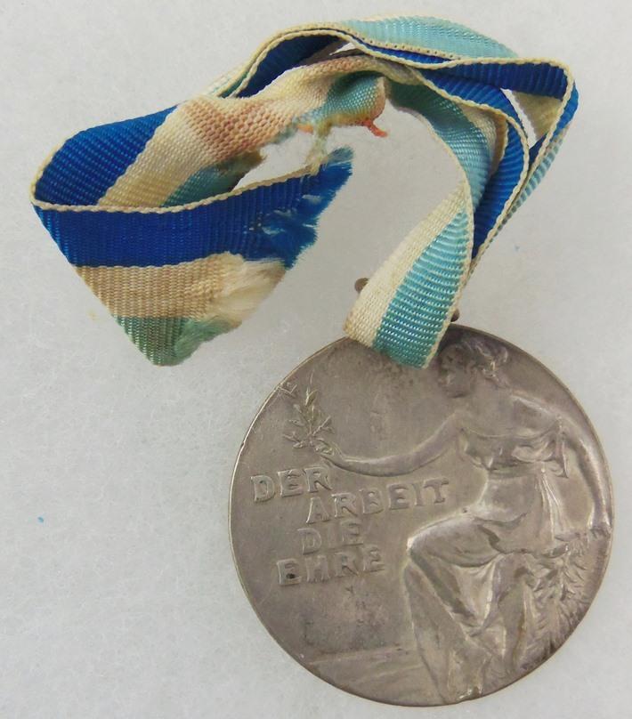 Pre-WW1 German "Der Arbeit Die Ehre" Medal