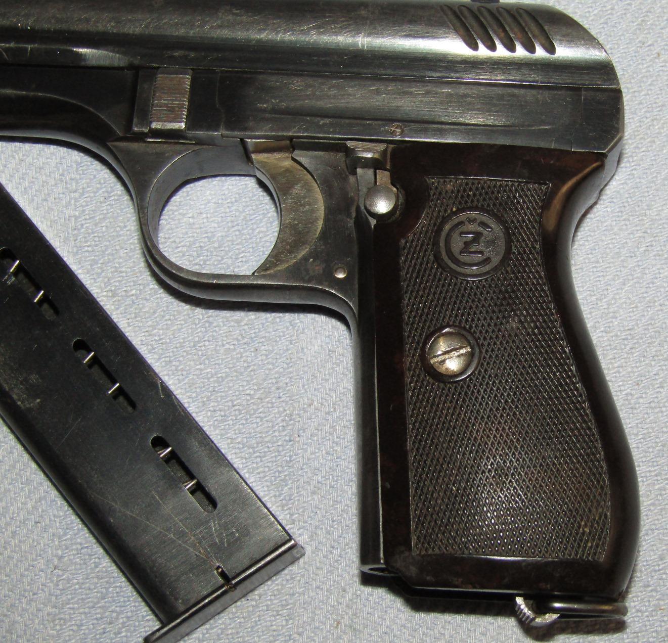 Early WW2 CZ 24 9mm Pistol With Clip-Pre Czech Annex