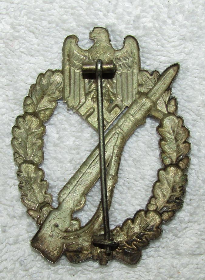 2pcs-Stamped Version Silver Infantry Assault Badge-IA Badge In Bronze LDO Stickpin