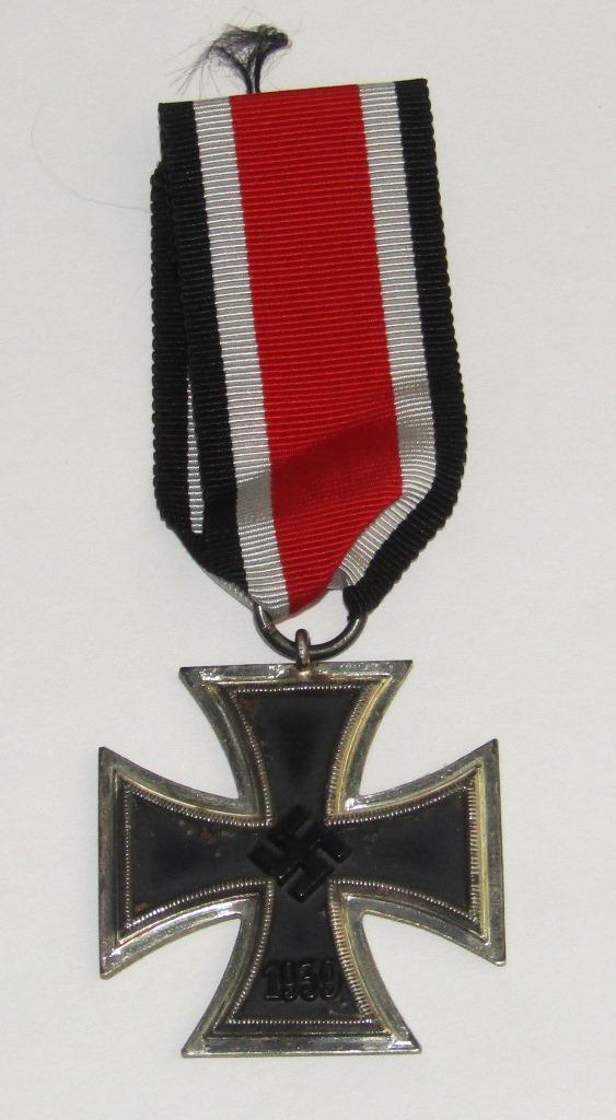 WW2 Iron Cross 2nd Class With Ribbon-"106" Maker For Bruder Schneider AG, Wien