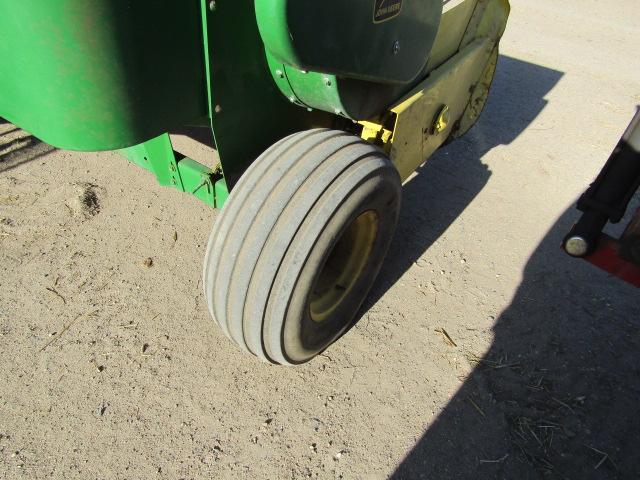 1556. 475-1520 JOHN DEERE MODEL 328 SQUARE BALER, # 40 EJECTOR, HYD. POLE, SN# 8428