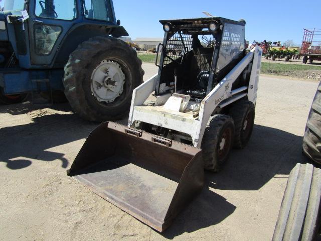 1615. 227-393, MELROE 743 DIESEL BOB CAT SKID STEER LOADER, 55 INCH BUCKET,