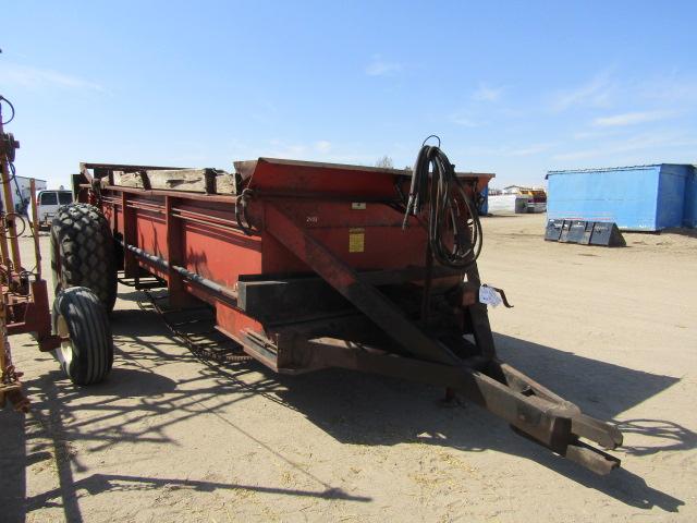 1824. 323-629  Roorda Approx. 400 Bushel Manure Spreader, HYD End Gate, 2 Beaters, 23.1-26 Tires,