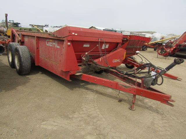 498.  543-1430, GEHL 1410 TANDEM AXLE MANURE SPREADER, UPPER BEATER, ENDGAT