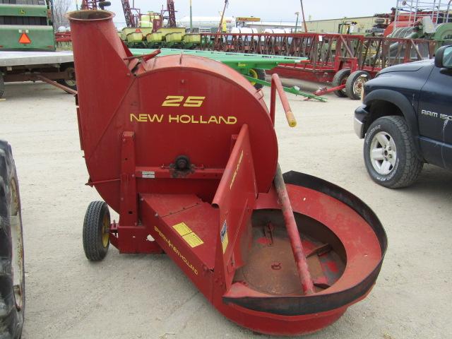 514. 477-1438, NEW HOLLAND # 28 FORAGE BLOWER, TAX / SIGN ST3