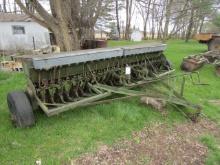 139. JOHN DEERE VAN BRUNT 12 FT. DOUBLE DISC GRAIN DRILL WITH GRASS SEEDER,