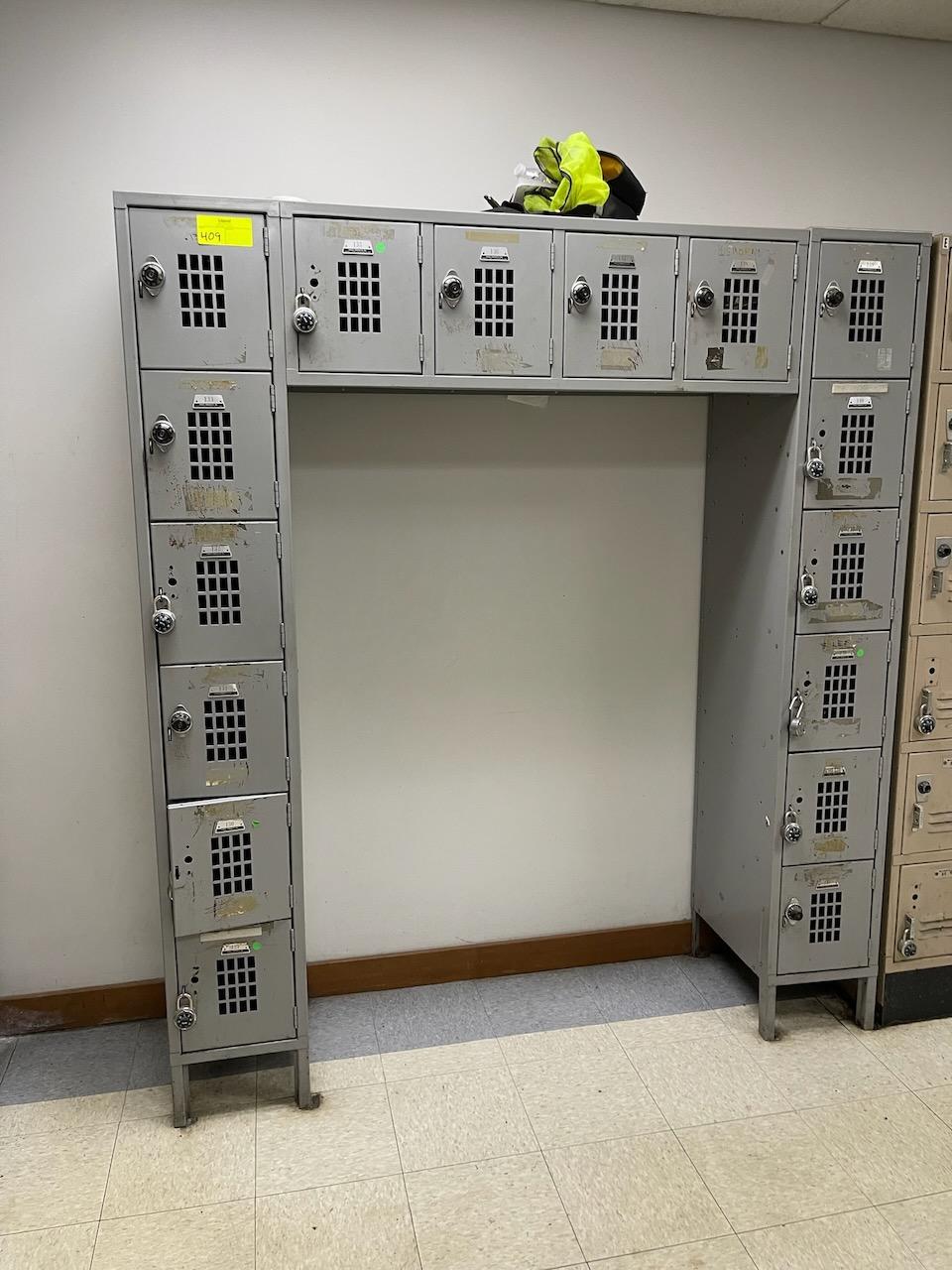 Lockers (16)  - 12"x12"x18" Holes - Gray w/ hang bar