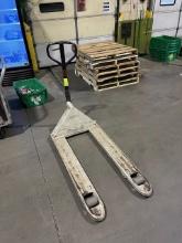 Pallet Jack - Crown 5,000 Lb - PTH50