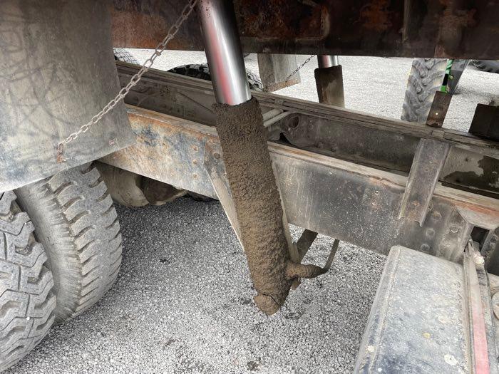 1979 IH TANDEM GRAIN TRUCK #AF192JCA19482