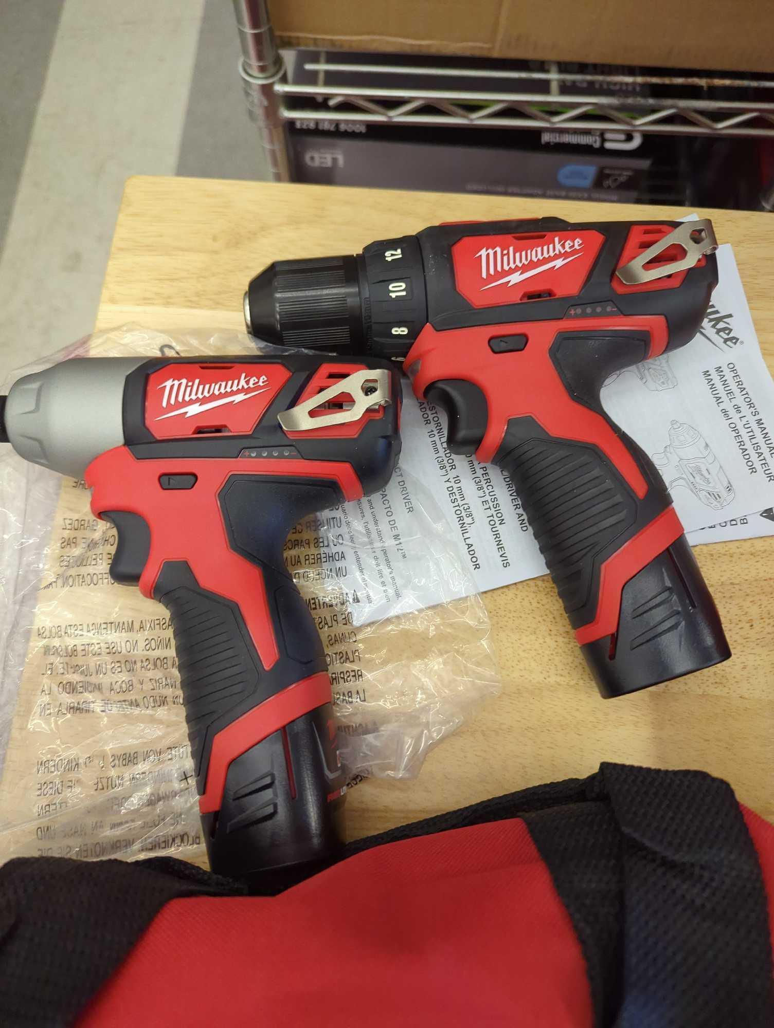 Milwaukee M12 12V Lithium-Ion Cordless Drill Driver/Impact Driver Combo Kit with Two 1.5Ah