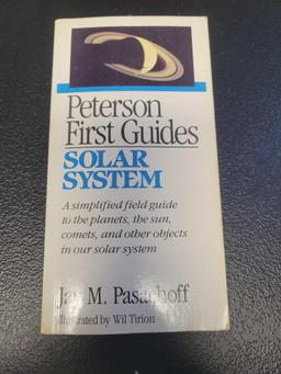 Peterson First Guides Books $1 STS