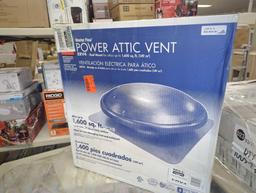 Master Flow 1000 CFM Mill Power Roof Mount Attic Fan, Retail Price $115, Appears to be New in Open