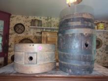 (DR) LOT OF 2 ITEMS INCLUDING OLD STYLE WINE BARREL AND OLD STYLE WOODEN CANTEEN, WINE BARREL