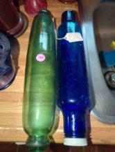 (KIT) LOT OF 2 GLASS BLOWN ROLLING PINS, ONE IS EMERALD GREEN THE OTHER COBALT BLUE GLASS HOLLOW