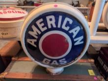 (BR2) VINTAGE AMERICAN GAS DOUBLE SIDED GLASS & METAL FRAMED LIGHT POST COVER. IT MEASURES 17-1/2"W