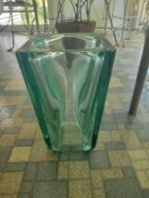 Vase $1 STS