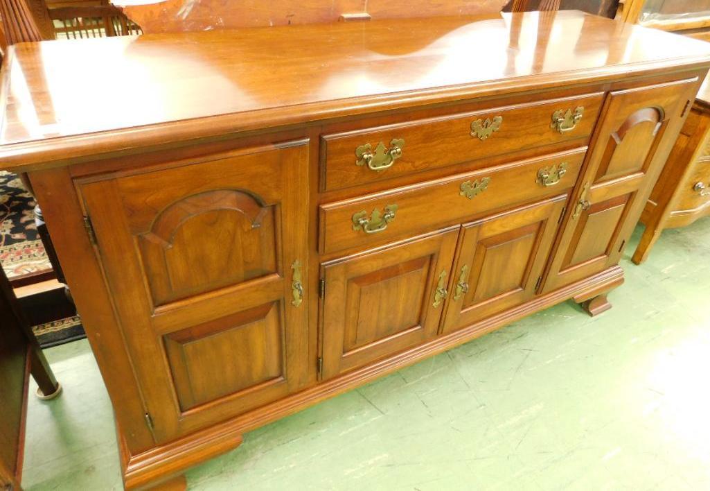 Pennsylvania House 2 Drawer 4 Door Server Buffet