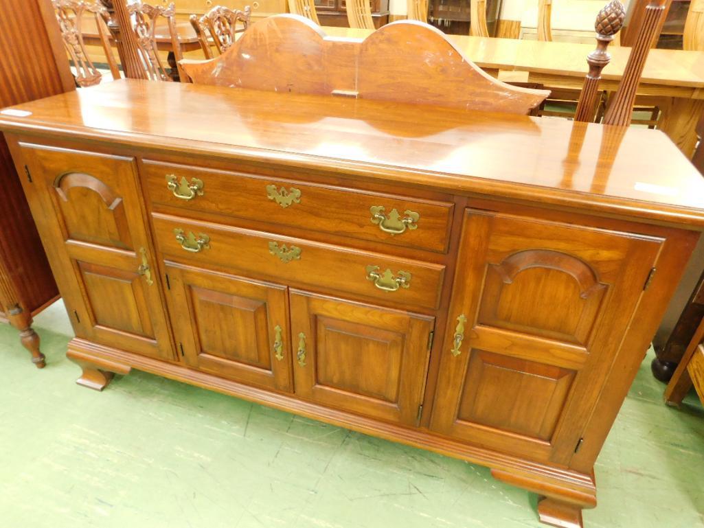 Pennsylvania House 2 Drawer 4 Door Server Buffet