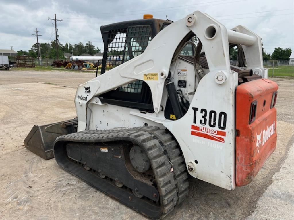 Bobcat T300 Tracked Skid Steer