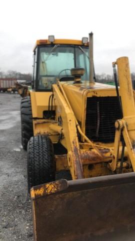 1990 John Deere 710C Loader Backhoe w/ Ext-A-Hoe