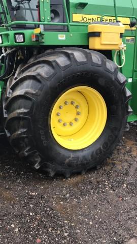 2010 John Deere 7750 ProDrive Forage Harvester RWA