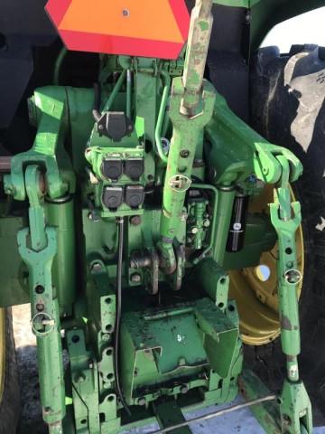 1998 John Deere 7610 Tractor