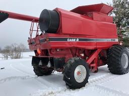 Case IH 2388 Combine