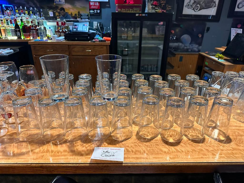 (38) Pint Beer Glasses (No Logo), Shaker Glasses