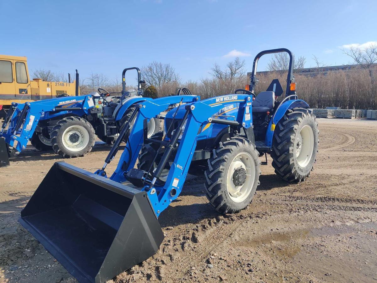 NEW NEW HOLLAND WORKMASTER 70 TRACTOR LOADER SN-5627180... 4x4, powered by diesel engine, 70hp,