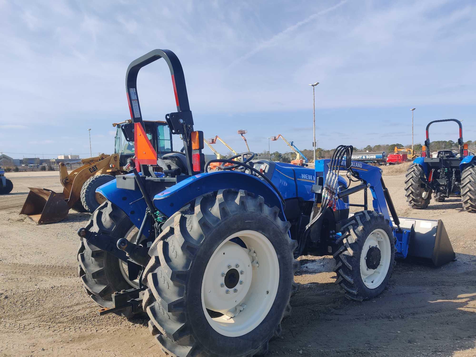 NEW NEW HOLLAND WORKMASTER 70 TRACTOR LOADER SN-5627180... 4x4, powered by diesel engine, 70hp,