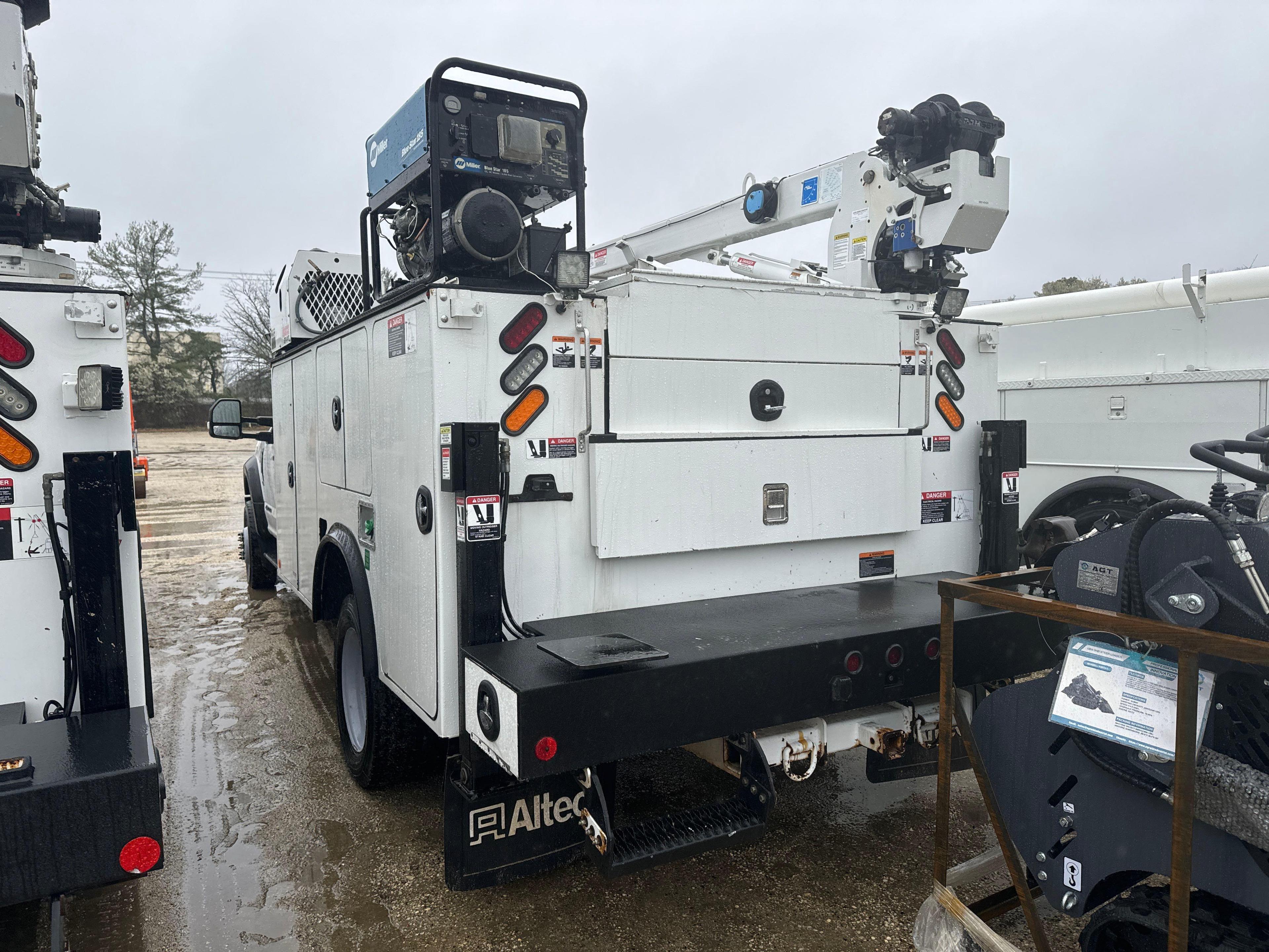 2018 FORD F550 SERVICE TRUCK VN:D03032 powered by Power stroke 6.7L V8 turbo diesel engine, equipped