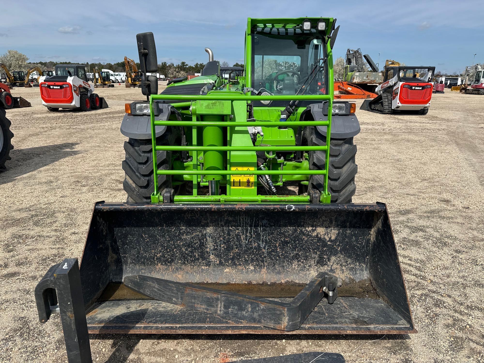 DEMO MERLO 30.9 TELESCOPIC FORKLIFTSN-000788...... 4x4, powered by diesel engine, equipped with EROP