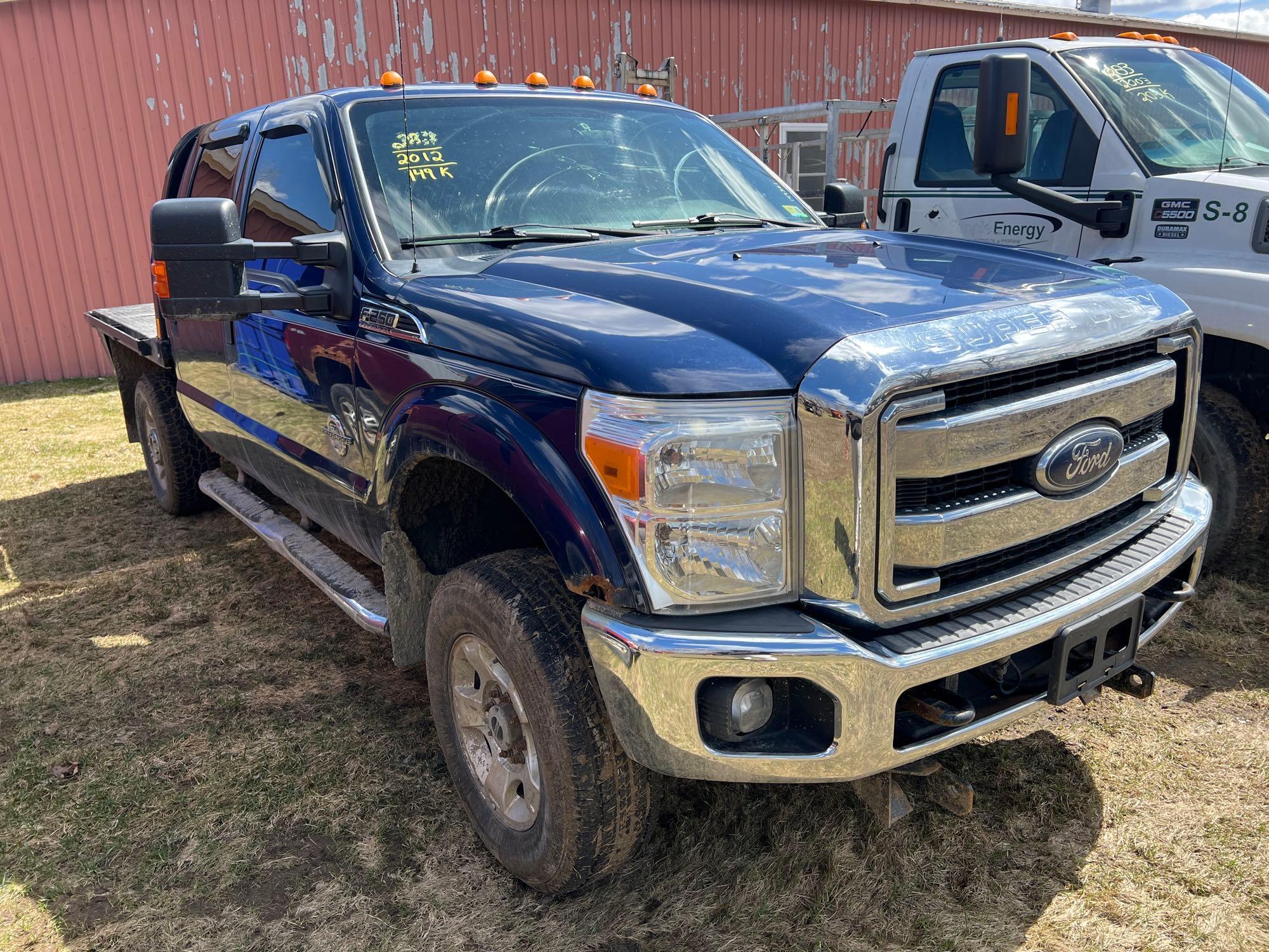 2012 FORD F250 SUPER DUTY XLT FLATBED TRUCK VN:D11458 powered by 6.7 diesel engine, equipped with