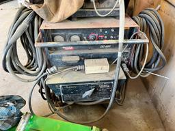 LINCOLN DC-600 WELDER with Lincoln LN-7 wire feeder.