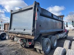 2006 MACK GRANITE DUMP TRUCK VN:037059 powered by Mack diesel engine, equipped with Maxi torque 18